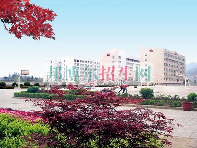 懷化職業(yè)技術學院網站網址