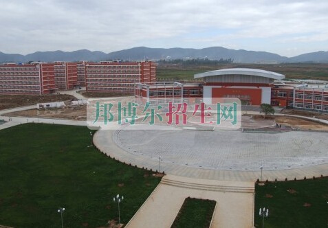 曲靖醫(yī)學(xué)高等?？茖W(xué)校