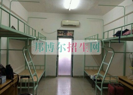 益陽醫(yī)學(xué)高等?？茖W(xué)校