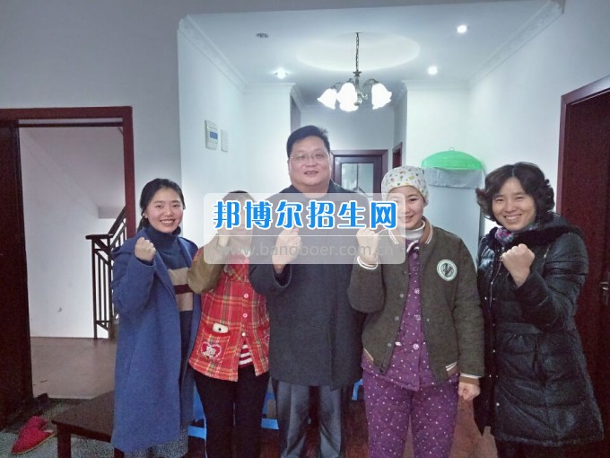 重慶航天職業(yè)技術(shù)學(xué)院關(guān)心學(xué)生生活、關(guān)注學(xué)生成長(zhǎng)