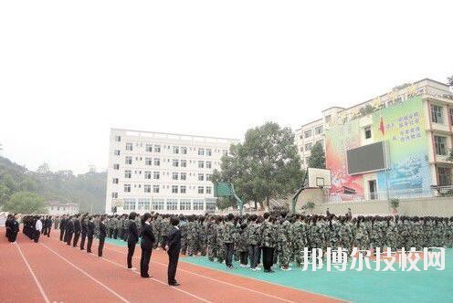 重慶統(tǒng)景職業(yè)中學(xué)怎么樣、好不好