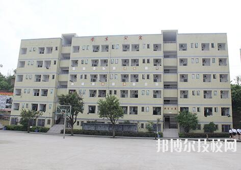 重慶經(jīng)濟建設(shè)職業(yè)技術(shù)學(xué)校怎么樣、好不好
