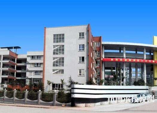 重慶龍門浩職業(yè)中學校怎么樣、好不好