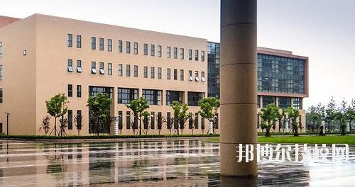 長安汽車(集團(tuán))有限責(zé)任公司技工學(xué)校怎么樣、好不好