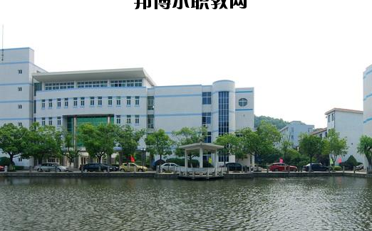 杭州輕工技師學(xué)院2020年報(bào)名條件，招生對(duì)象，招生要求