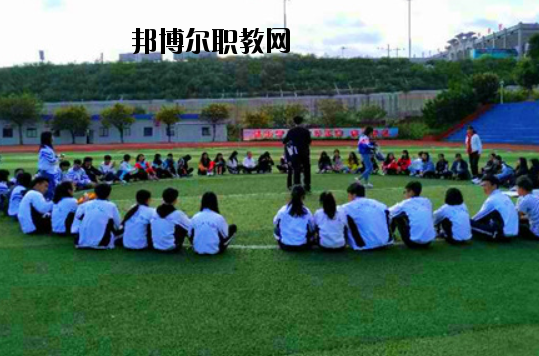 肇慶商務(wù)技工學(xué)校2020年報(bào)名條件、招生要求、招生對(duì)象