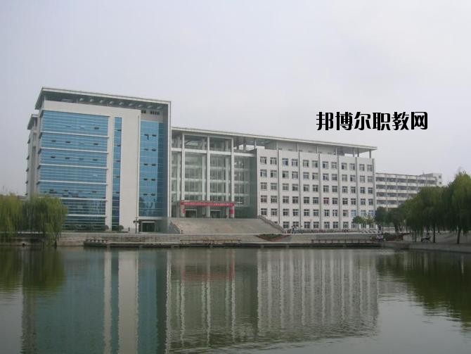 姚安縣職業(yè)高級中學(xué)2020年學(xué)費、收費多少