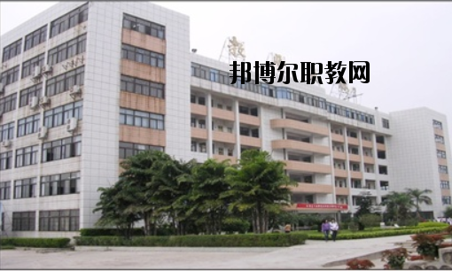 肇慶工業(yè)貿(mào)易學(xué)校怎么樣、好不好