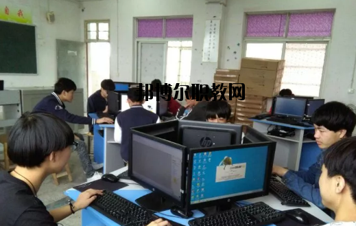 南城職業(yè)中等專業(yè)學(xué)校2020年報(bào)名條件、招生要求、招生對象