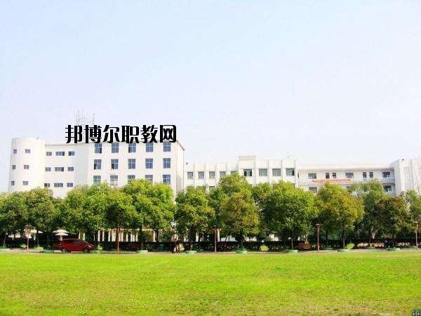 博愛職業(yè)中等專業(yè)學(xué)校2021年報名條件、招生要求、招生對象