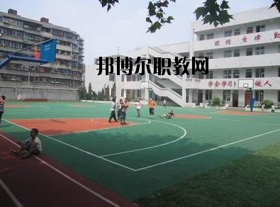 成都武侯高新職業(yè)技術(shù)學(xué)校怎么樣、好不好