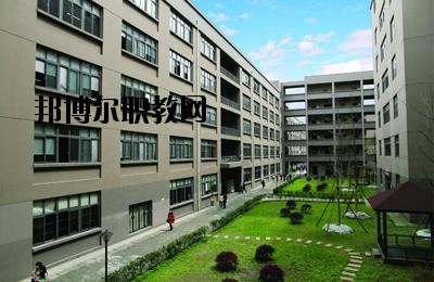 成都信息工程職業(yè)技術學校怎么樣、好不好