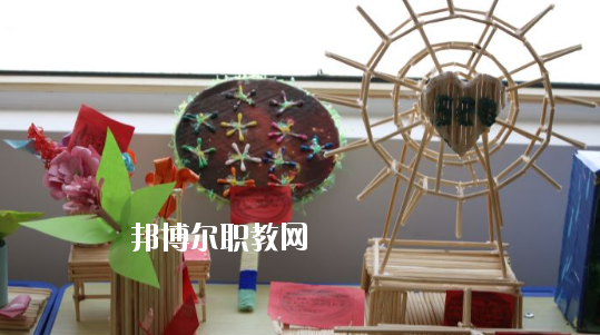 古浪縣大靖職業(yè)技術(shù)教育中心2020年學(xué)費(fèi)、收費(fèi)多少