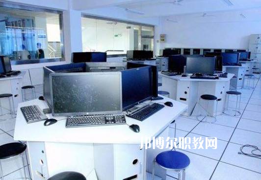 成都2021年計算機網(wǎng)絡(luò)技術(shù)學(xué)校干什么的