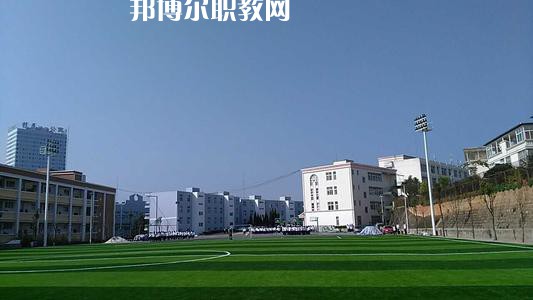 玉溪第二職業(yè)高級中學(xué)2021年報(bào)名條件、招生要求、招生對象