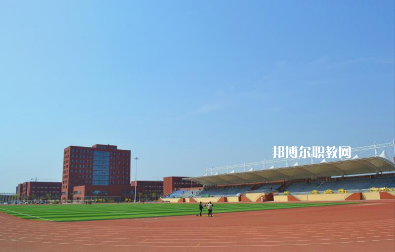 滄州渤海中等專業(yè)學校2022年報名條件、招生要求、招生對象