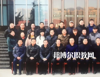 平?jīng)鲶w育運(yùn)動(dòng)學(xué)校2022年報(bào)名條件、招生要求、招生對象 