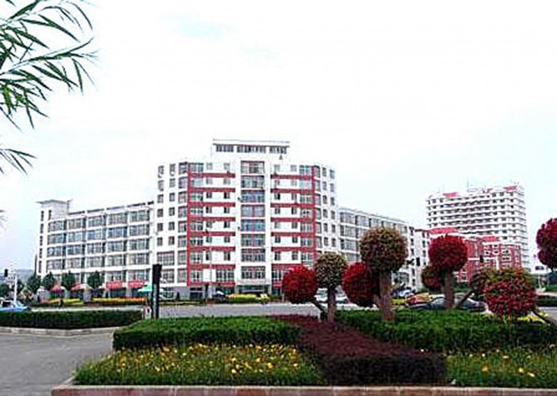 重慶旅游學(xué)校建勝分校2022年學(xué)費(fèi)、收費(fèi)多少 