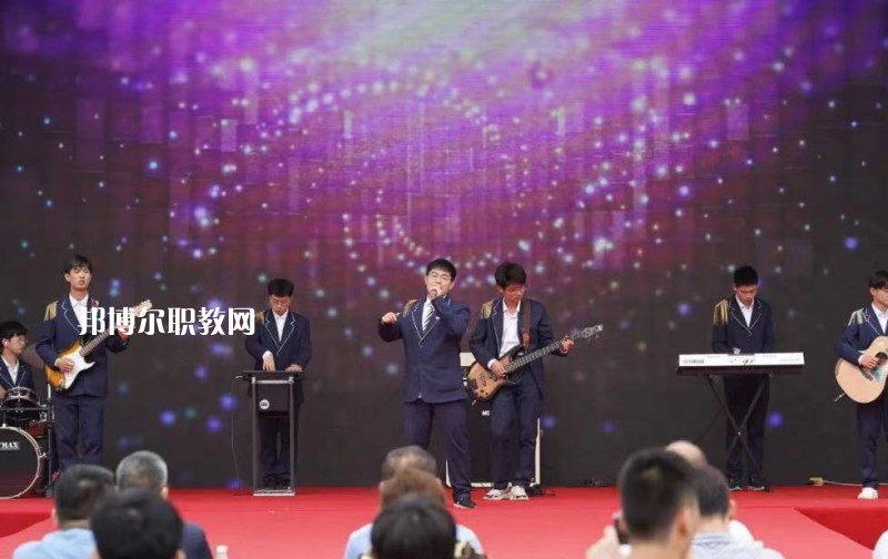 南京中華中等專業(yè)學(xué)校怎么樣、好不好