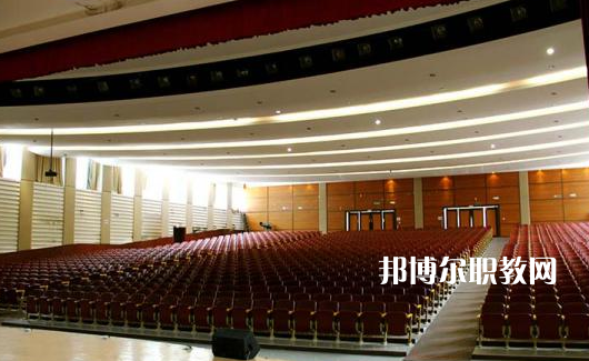 貴陽中山科技學(xué)校2022年報名條件、招生要求、招生對象