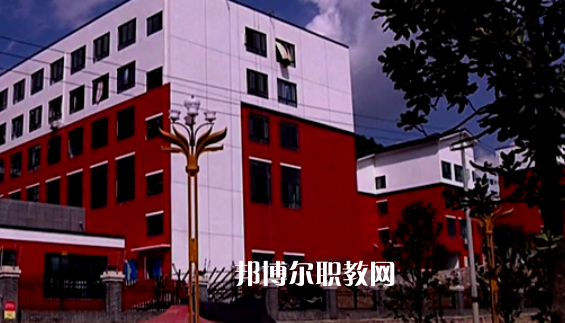 貴州鳳岡縣中等職業(yè)學(xué)校2022年報(bào)名條件、招生要求、招生對(duì)象