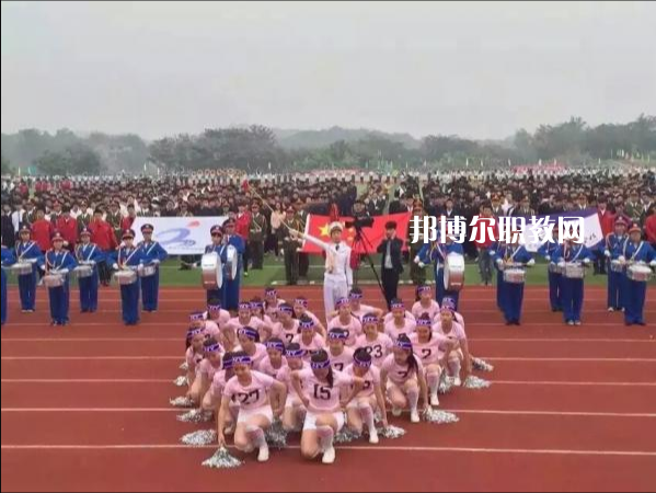 長(zhǎng)安汽車(chē)(集團(tuán))有限責(zé)任公司技工學(xué)校2022年學(xué)費(fèi)、收費(fèi)多少