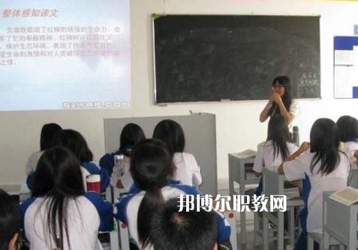 汕頭中博職業(yè)技術(shù)學(xué)校2022年報(bào)名條件、招生要求、招生對(duì)象