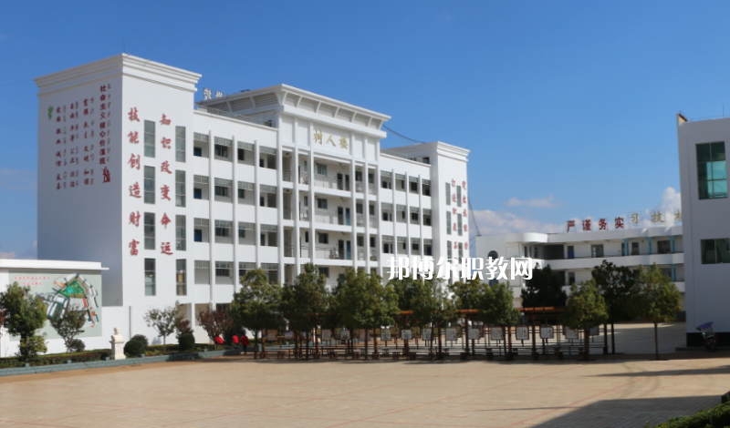 鹽源縣職業(yè)中學(xué)怎么樣、好不好