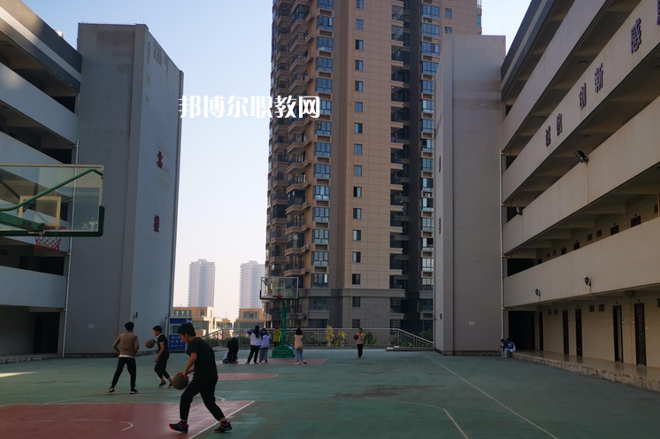 南寧賽口職業(yè)技術(shù)學(xué)校2022年學(xué)費(fèi)、收費(fèi)多少