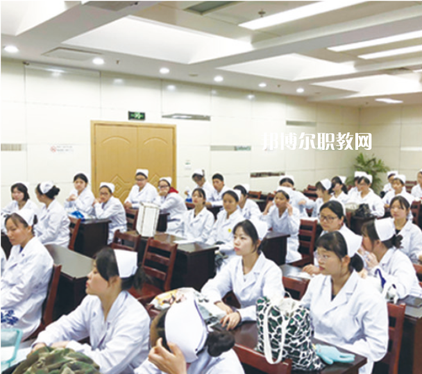 無(wú)錫協(xié)新技工學(xué)校2022年報(bào)名條件、招生要求、招生對(duì)象