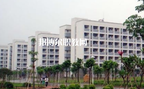 樂至縣回瀾職業(yè)中學(xué)怎么樣、好不好