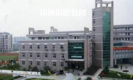 樂至縣回瀾職業(yè)中學(xué)2022年報名條件、招生要求、招生對象