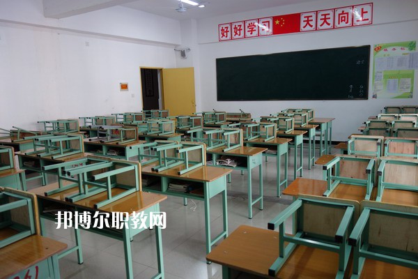 內(nèi)江科技開發(fā)學(xué)校2022年報(bào)名條件、招生要求、招生對(duì)象
