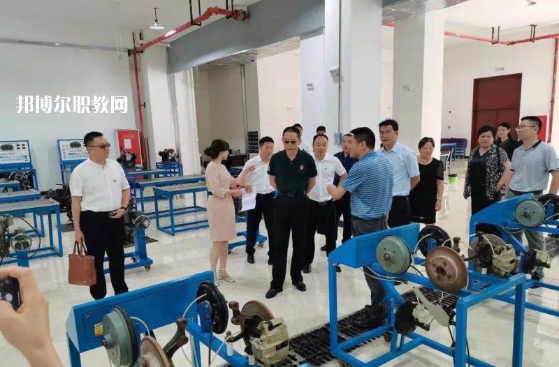 四川筠連職業(yè)技術(shù)學(xué)校2022年報名條件、招生要求、招生對象
