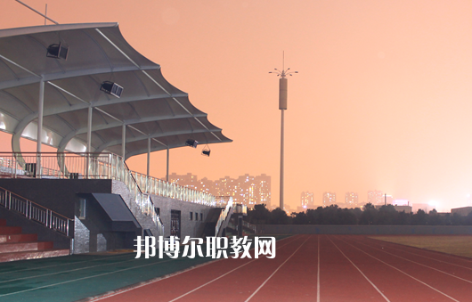 武漢交通學(xué)校2022年報(bào)名條件、招生要求、招生對(duì)象