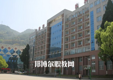 福建2023年以中專(zhuān)學(xué)校為王牌專(zhuān)業(yè)的大專(zhuān)有哪些