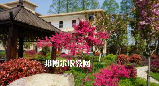 2023陜西省機(jī)械高級(jí)技工學(xué)校招生計(jì)劃 招生人數(shù)是多少(附要求、條件、對(duì)象)