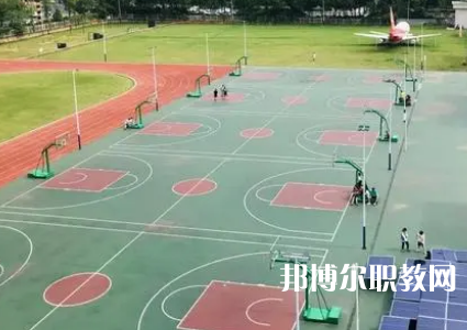 湖南湘江工貿(mào)技工學校怎么樣、好不好