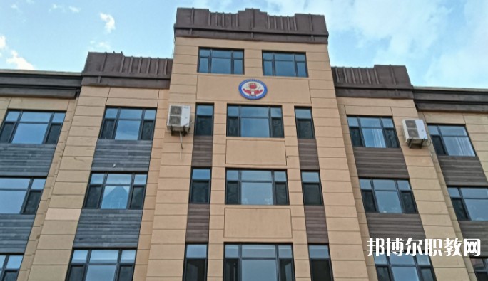 瓦房店市機(jī)械制造中等職業(yè)技術(shù)學(xué)校怎么樣、好不好