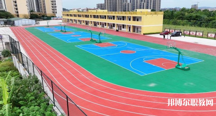 2025廣西輕工技師學(xué)院預(yù)備技師班招生計劃 招生人數(shù)是多少(附要求、條件、對象)